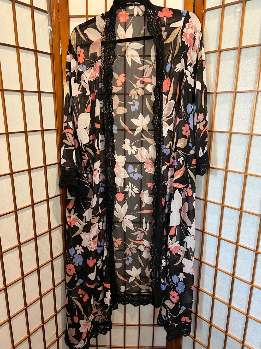Torrid Floral Lace Trimmed Sheer Jacket Kimono Style Robe - Black Floral 1/2
